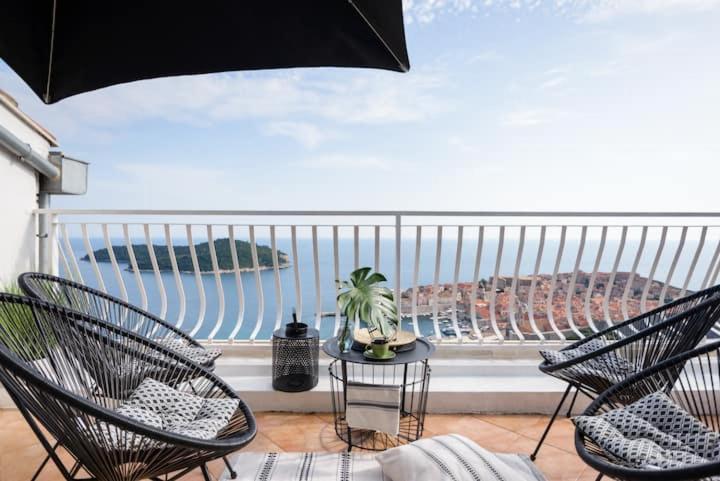 Cosy Loft W Private Pool & Patio Διαμέρισμα Ντουμπρόβνικ Εξωτερικό φωτογραφία